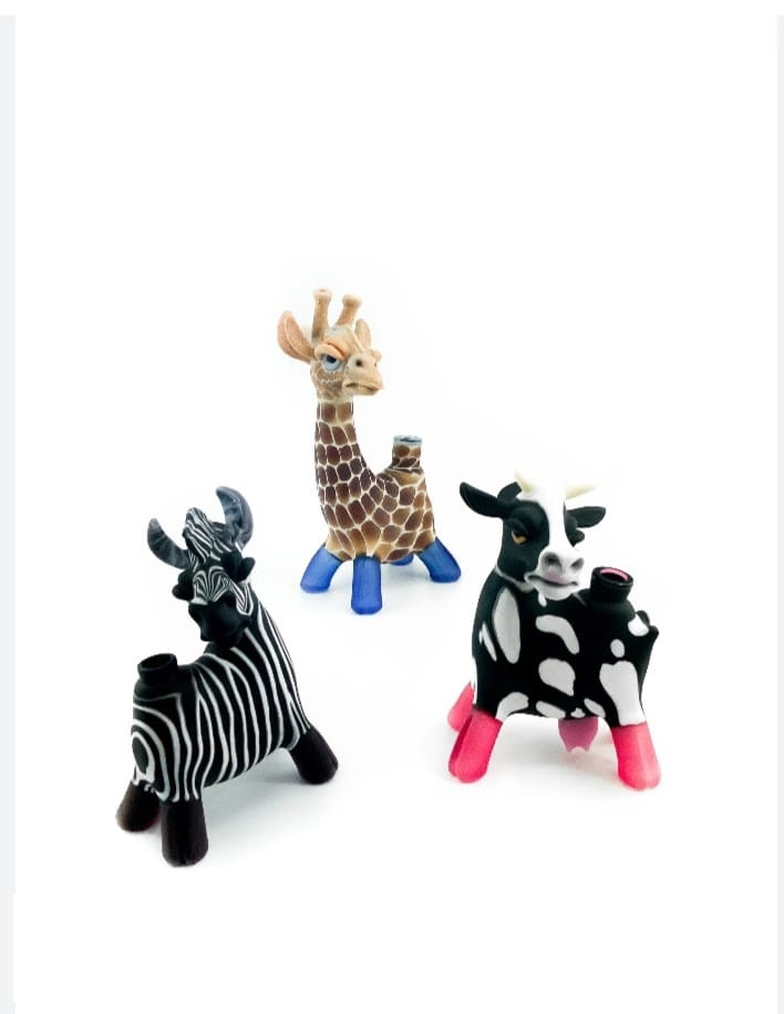 Glass Animal Spoon Pipe - Peanut2